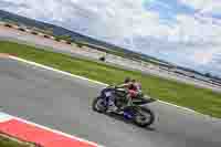 cadwell-no-limits-trackday;cadwell-park;cadwell-park-photographs;cadwell-trackday-photographs;enduro-digital-images;event-digital-images;eventdigitalimages;navarra;no-limits-trackdays;peter-wileman-photography;racing-digital-images;trackday-digital-images;trackday-photos